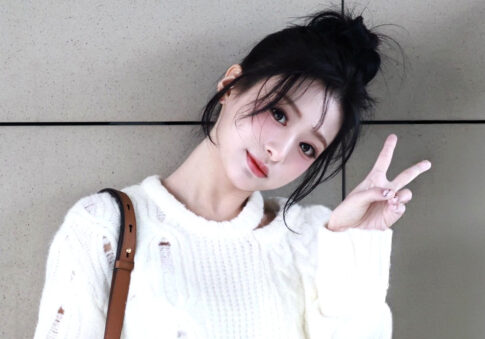 BABYMONSTERアヒョンの引き締まった腹筋とトレーニングとは